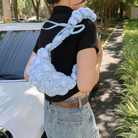 Sac Nuage à Bulles Matelassé pour Femmes Sac à Épaule en Nylon Plissé Sac à Main Crossbody Décontracté Style Coréen pour le Quotidien