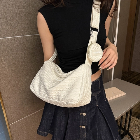 Borsa a Spalla Plissettata in PU Moda Donna Casual Tinta Unita Borsa Hobo con Astuccio Rotondo Borsa a Tracolla di Grande Capacità