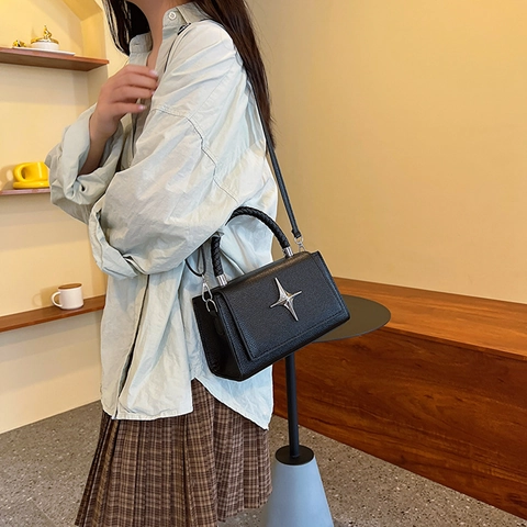 Elegante Borsa Quadrata Piccola da Donna in Pelle PU Con Manico Intrecciato E Fibbia a Stella Argento Borsa a Tracolla Casual