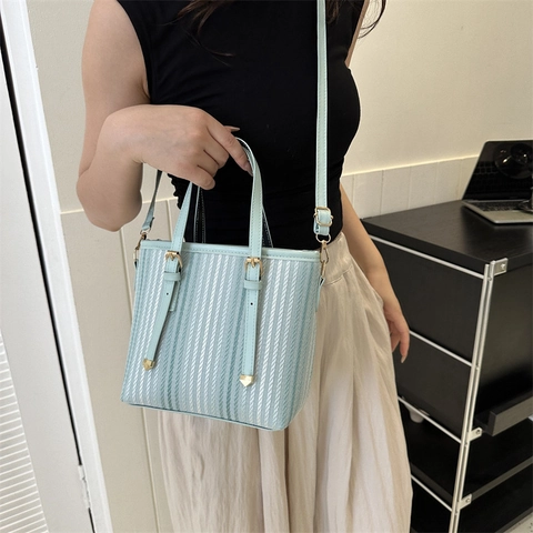 Women Minimalist Vertical Stripe PU Leather Bucket Bag Chic Casual Fashion Shoulder Crossbody Bag Adjustable Strap Handbag