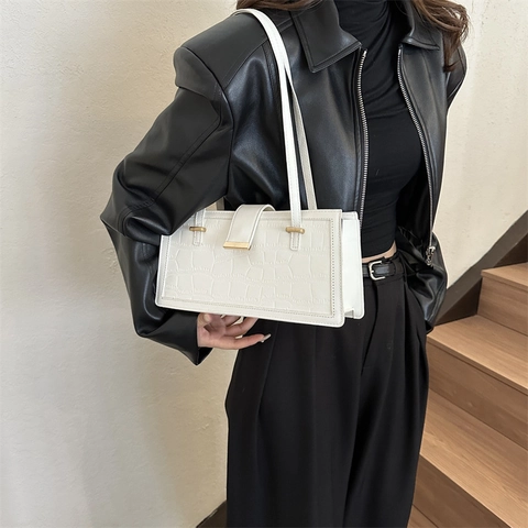 Sac Sous le Bras en Cuir PU à Motif Crocodile pour Femmes Sac à Épaule Rétro Main Couleur Unie Boucle Métallique