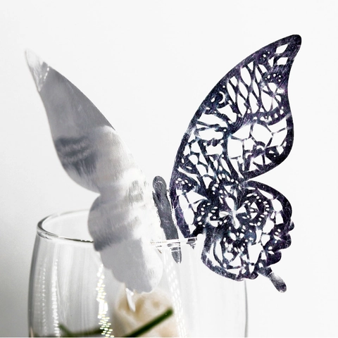3D Laser Cut Hollow Butterfly Wine Glass Place Cards Pearl Paper Name Cards For Wedding Party Table Decoration