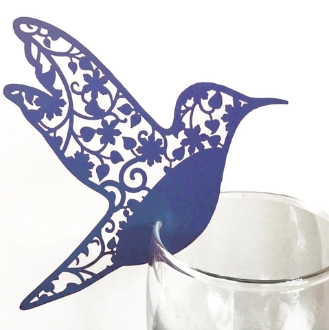 Taglio Laser Colibrì Bicchieri da Vino Carte di Carta Vuote Bird Design Cup Card Per Matrimonio Festa Tavolo Decorazione Ornamento Vetro