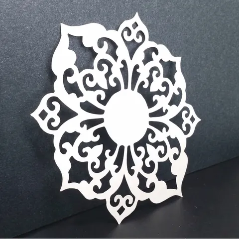 Elegant Laser Cut Paper Cup Cards Mandala Snowflake Hollow Coasters For Wedding Christmas Party Dinner Table Decorations