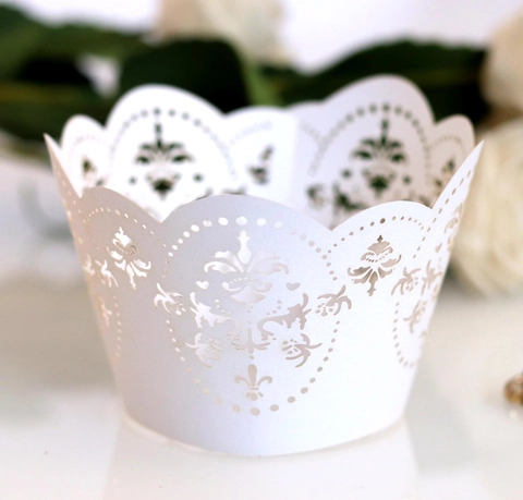 Laser Cut Floral Cupcake Wrappers Pearl Paper Hollow Cake Decorative Border For Wedding Birthday Party Table Decoration