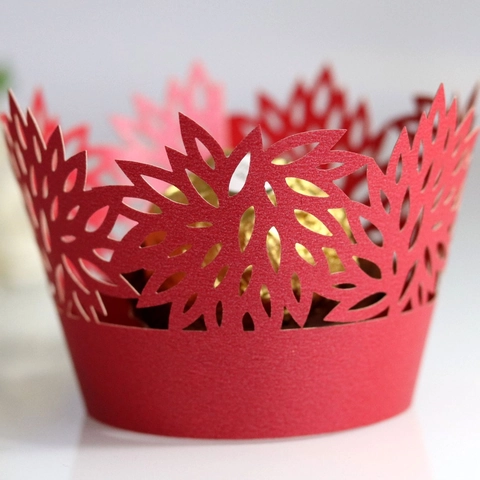 Laser Cut Cupcake Wrappers Pearl Paper Floral Hollow Out Cupcake Liners For Wedding Birthday Party Cake Table Decoration