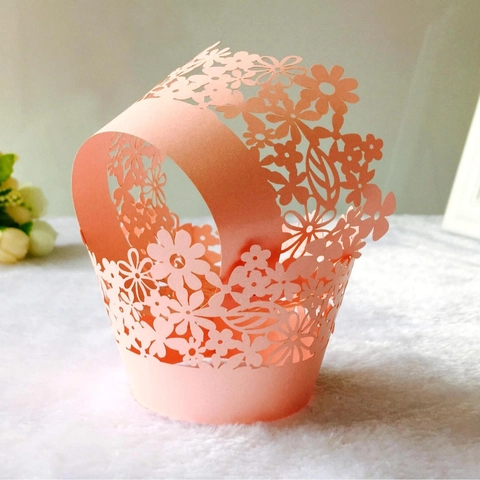 Eleganter Laserschnitt Cupcake Hülle Blumen Spitze Ausschnitt Karton Backkuchen Rand Für Hochzeit Geburtstag Party Dekoration