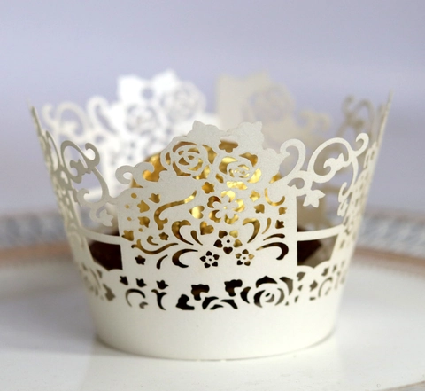 Laser Cut Rose Flower Hollow Cupcake Wrappers Pearlescent Paper Cake Decor Borders For Wedding Birthday Party Dessert Table Decor