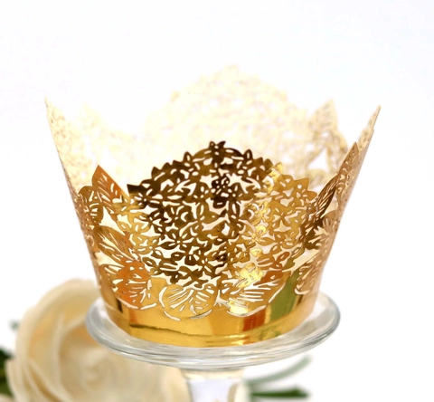 Involucri per Cupcake Floreali Tagliati al Laser In Carta Perlata Cava Fodere Decorative per Torte per Decorazione di Feste di Compleanno Matrimonio