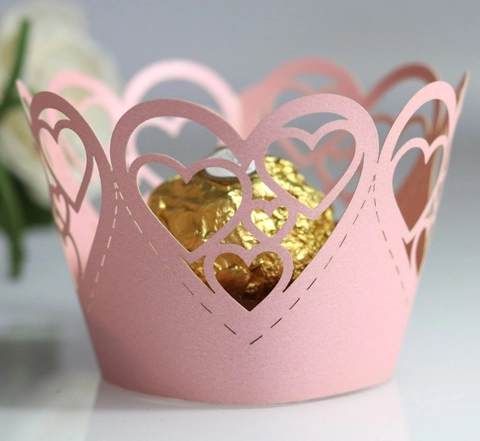 Laser Cut Heart Cupcake Wrappers Hollow Paper Lace Decoration For Wedding Birthday Party Cake Chocolate Decor Liners