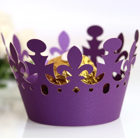 Involucri per Cupcake in Carta Perlata Intagliati al Laser a Forma di Corona per Decorazione di Matrimoni e Feste