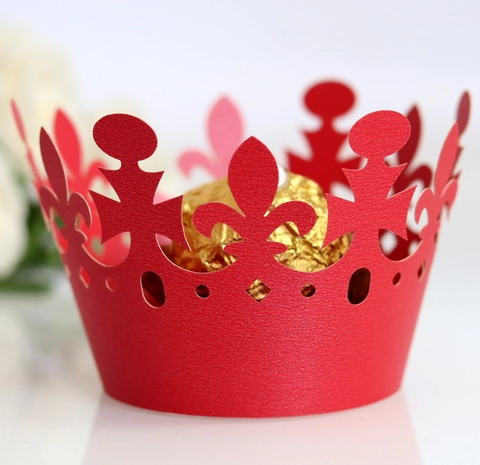Involucri per Cupcake in Carta Perlata Intagliati al Laser a Forma di Corona per Decorazione di Matrimoni e Feste