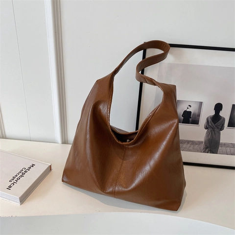 Women Retro Large Capacity PU Leather Tote Bag Korean Style Minimalist Solid Color Commuting Shoulder Hobo Handbag Bag