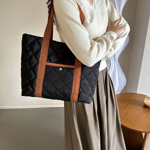 Borsa Tote Trapuntata da Donna Grande Capacità Borsa a Spalla Imbottita in Cotone Trendy Borsa a Mano con Cuciture Geometriche