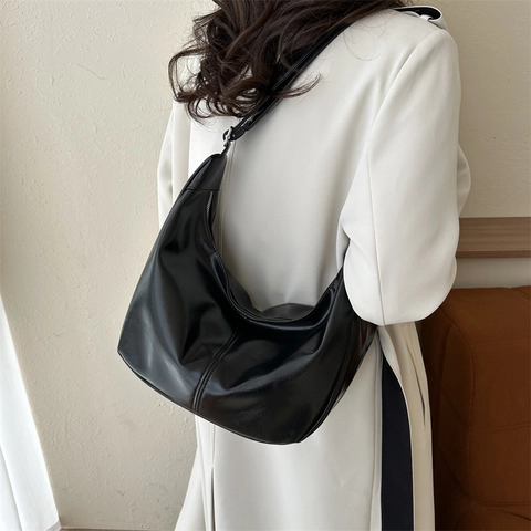 Bolso de Hombro de Cuero PU Retro de Gran Capacidad para Mujer Bolso Hobo Minimalista de Color Sólido Bolso de Viaje Debajo del Brazo