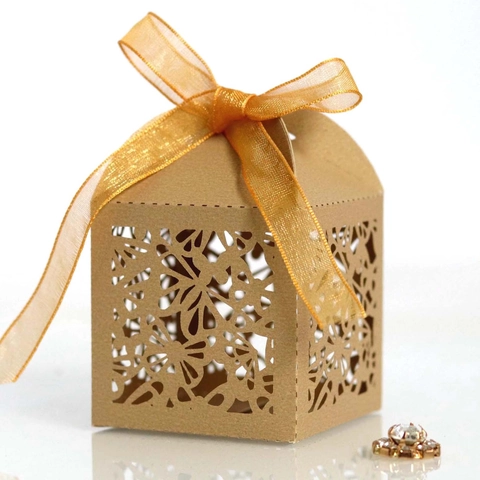 Elegant Laser Cut Butterfly Floral Pearlescent Paper Favor Box European Style Wedding Candy Gift Packaging With Ribbon