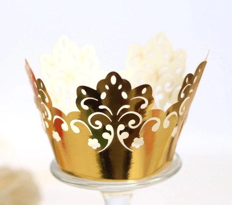 Elegante Kroon Kant Laser Gesneden Cupcake Wrappers Holle Karton Cake Decoratie Voor Bruiloft Verjaardag Feest Dessert Tafel