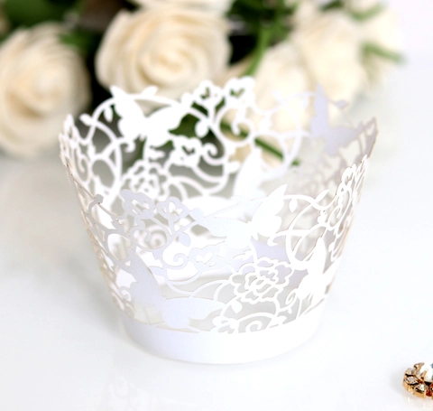 Laser Cut Butterfly Floral Cupcake Wrappers Pearl Paper Hollow Out Cake Decorative Liners For Wedding Birthday Party Decoration