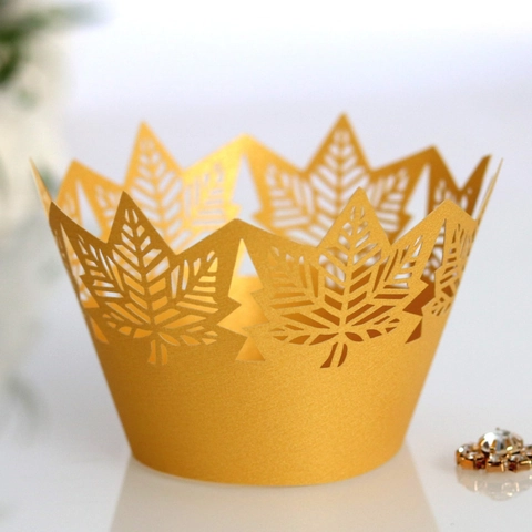 Laser Cut Maple Leaf Cupcake Wrappers Pearlescent Paper Hollow Out Crown Shape For Thanksgiving Wedding Party Cake Decoration