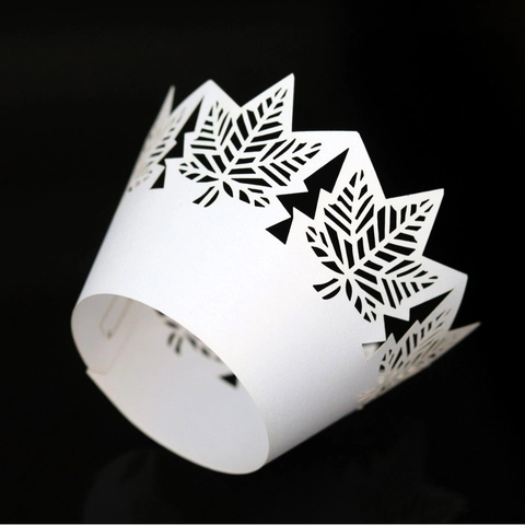 Laser Cut Maple Leaf Cupcake Wrappers Pearlescent Paper Hollow Out Crown Shape For Thanksgiving Wedding Party Cake Decoration