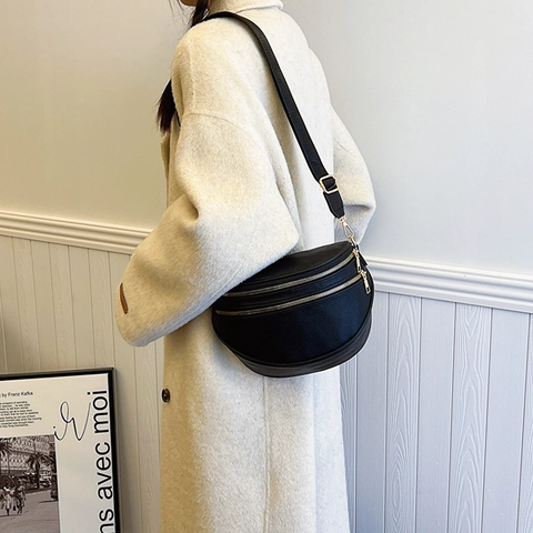 Wide Strap Waist Bag For Women Litchi Grain PU Leather Double Zipper Crossbody Chest Bag Urban Minimalist Half Moon Bag