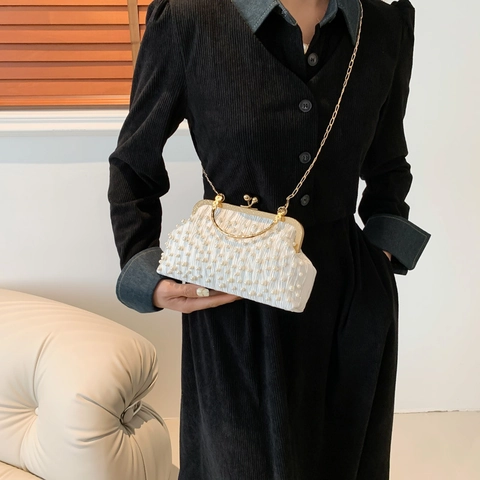 Vintage Pleated Nylon Evening Bag With Artificial Pearl Decor Elegant Women Clutch Bag Metal Chain Crossbody Bag For Wedding Party