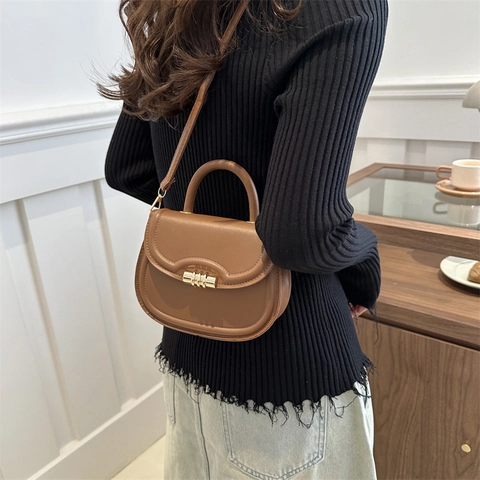 Borsa a Sella da Donna Urban Minimalist in Pelle PU Tinta Unita Retrò Borsa a Tracolla Con Manico Superiore e Fibbia