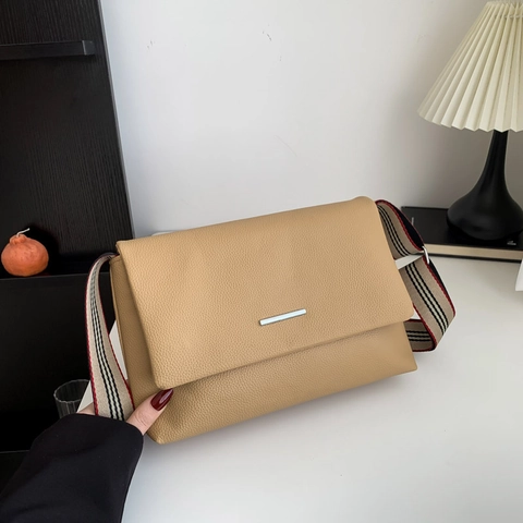 Women's Retro PU Leather Tote Bag Large Capacity Urban Minimalist Shoulder Bag With Striped Wide Strap Crossbody Bag Daily Purse