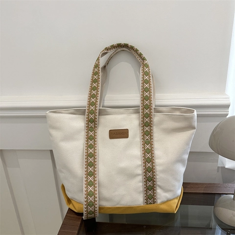 Women's Large Capacity Nylon Tote Bag Fashion Contrast Color Shoulder Bag With Geometric Pattern Strap Casual Handbag