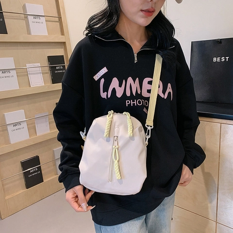 Bolso Bandolera de Nailon de Color Sólido a la Moda para Mujer Bolso Cuadrado Pequeño Ligero Con Tirador de Cremallera de Cuerda