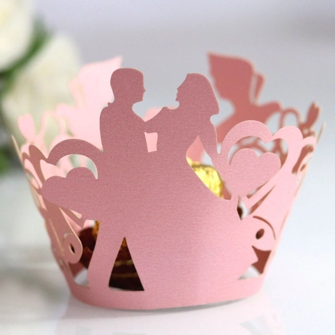 Laser Cut Cupcake Wrappers Hollow Heart Wedding Couple Design Pearlescent Paper Cake Decoration For Party Dessert Engagement Decor