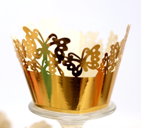 Elegant Laser Cut Butterfly Cupcake Wrappers Pearl Paper Hollow Cake Decor Liners For Wedding Birthday Party Decoration