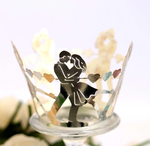 Lasergeschnittene Romantische Liebespaar Herz Papier Cupcake-Manschetten Hohle Kuchendekoration Für Hochzeit Valentinstag Party Dekor