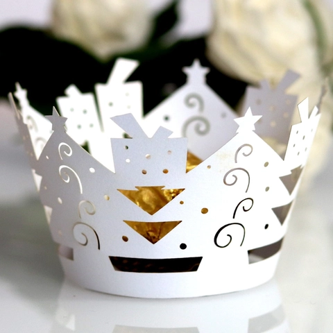 Laser Cut Christmas Tree Star Cupcake Wrapper Decorative Paper Cake Border For Holiday Party Dessert Decoration