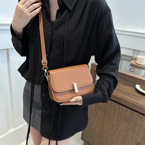 Mode Damen Retro PU Leder Kleine Quadratische Tasche Urban Minimalistisch Einfarbig Schulter Umhängetasche Elegante Metallschloss Handtasche