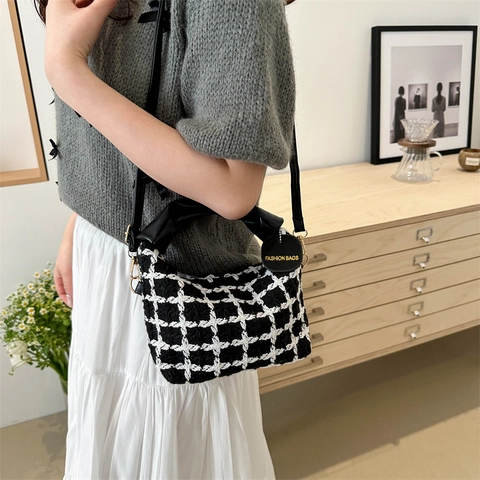 Vintage Plaid Tweed Kleine Quadratische Tasche Für Damen Minimalistische Umhängetasche Mit PU Leder Griff Mode Alltag
