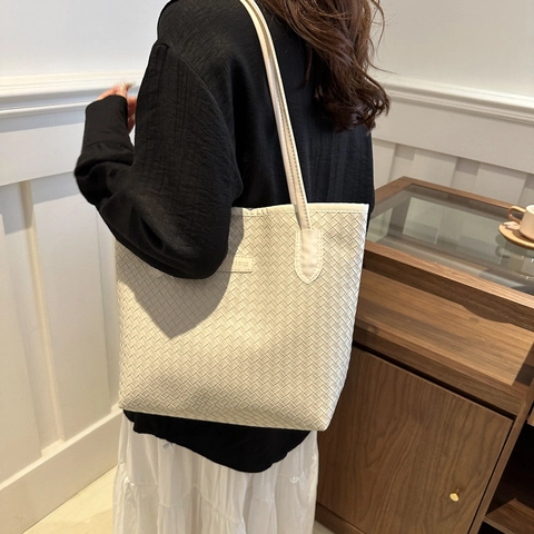 Gewebte PU Leder Shopper Damen Große Kapazität Kariert Pendler Umhängetasche Fashion Label Casual Unterarmtasche