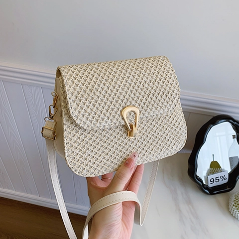 Women Straw Woven Shoulder Crossbody Bag With Metal Lock Fresh Summer Beach Style Small Square Handbag