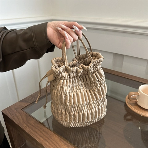 Women's Ruched Drawstring Bucket Bag Large Capacity Trendy Pleated Underarm Shoulder Bag PU Leather Soft Surface Purse