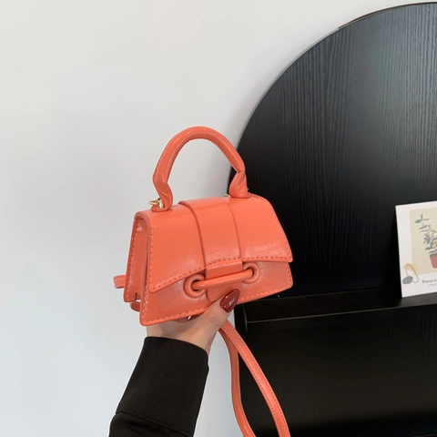 Mini Borsa a Spalla Trapezoidale in Pelle PU Lucida per Donna Design Hourglass Borsa a Mano Tracolla Quadrata Piccola Borsa