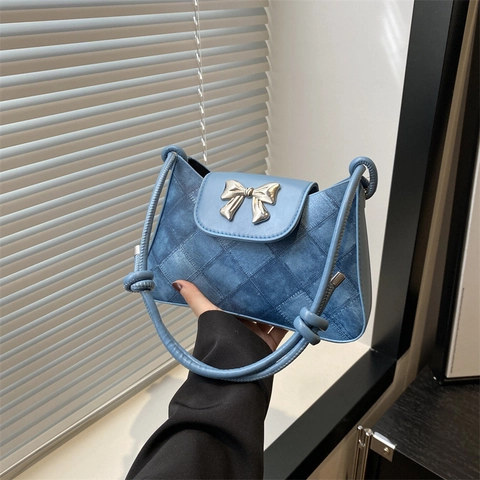 Fashionable Women PU Leather Shoulder Bag With Metal Bowknot Elegant Diamond Lattice Underarm Small Square Bag For Daily