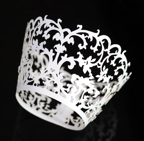 Caissettes à Cupcake Découpe Laser Dentelle Vigne Papier Bordure Décorative pour Gâteau Mariage Anniversaire Fête Table