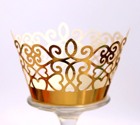 Eleganti Bordi per Cupcake Con Motivo a Volute di Cuore Taglio Laser Rivestimenti in Carta Cava per Matrimonio Compleanno Festa