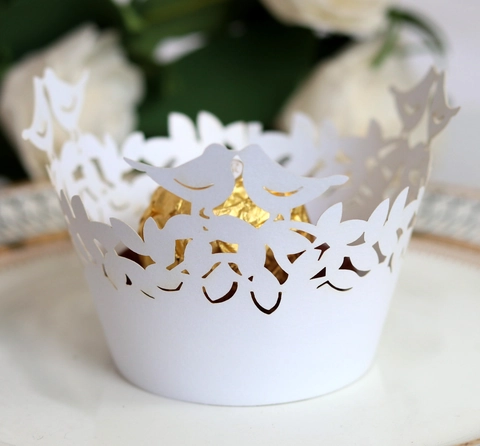 Laser Cut Cupcake Wrappers Hollow Love Birds Leaf Pearlescent Paper Cake Decor For Wedding Birthday Party Celebration