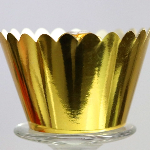 Lasergeschnitten Perlmuttpapier Cupcake-Manschetten Wellenkante Muffin Tasse Dekoration Für Hochzeit Geburtstag Party Zubehör