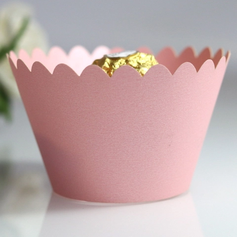 Lasergeschnitten Perlmuttpapier Cupcake-Manschetten Wellenkante Muffin Tasse Dekoration Für Hochzeit Geburtstag Party Zubehör