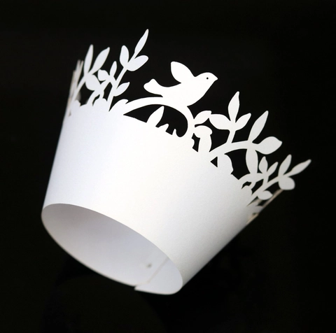 Laser Gesneden Holle Vogel Blad Papier Cupcake Wikkels Parelmoer Karton Bakken Dessert Wikkel Voor Bruiloft Verjaardag Feest