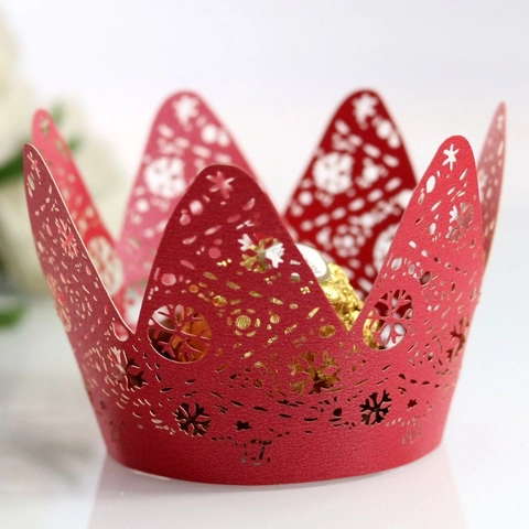 Snowflake Laser Cut Cupcake Wrappers Crown Shape Pearlescent Paper Decorative Cake Borders For Christmas Wedding Birthday Party