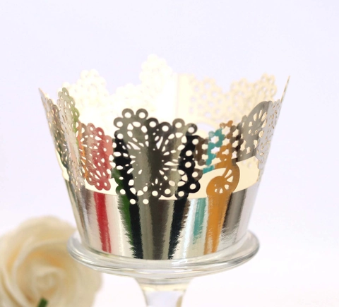 Elegant Laser Cut Cupcake Wrappers Pearl Paper Hollow Lace Cake Decoration For Wedding Birthday Festive Party Supplies