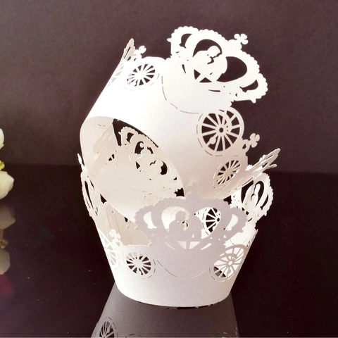 Hollow Laser Cut Carriage Crown Cupcake Wrapper Paper Cake Liners For Wedding Party Dessert Table Decoration